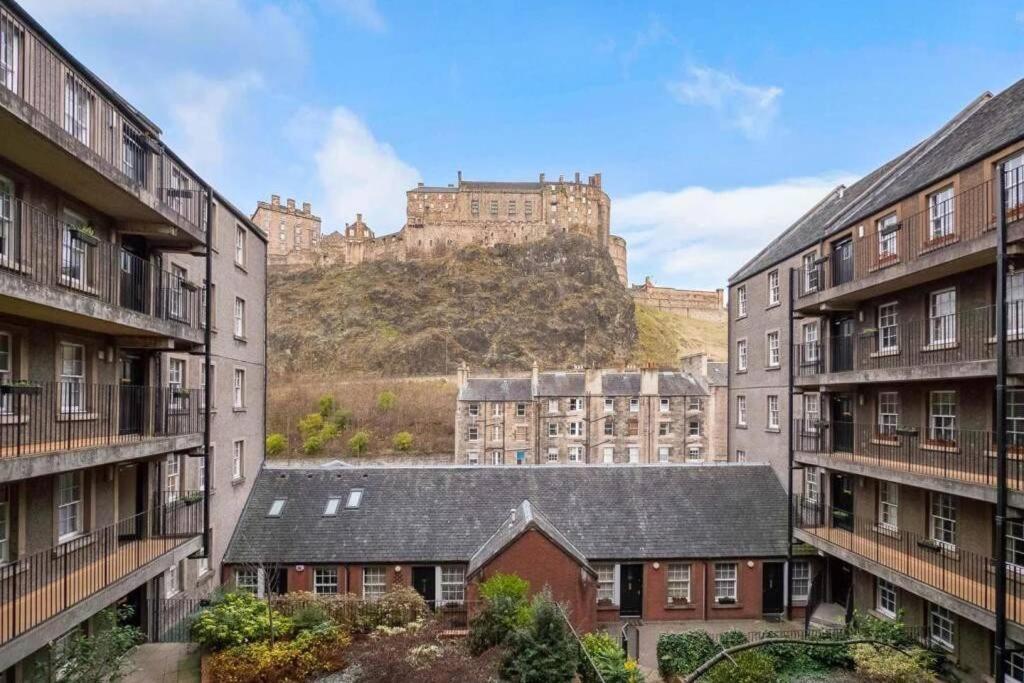 One Bedroom Websters Land Flat - Grassmarket Edimburgo Exterior foto