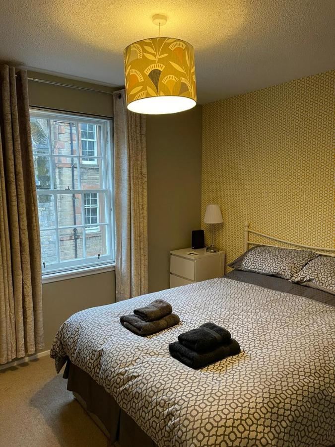 One Bedroom Websters Land Flat - Grassmarket Edimburgo Exterior foto
